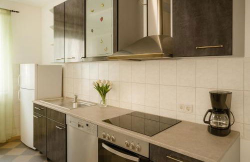 SUNNYHOME Monteurwohnungen und Apartments in Bodenwöhr - Foto 17