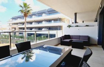 Luxury apartment in Flamenca Village/Orihuela Costa - Photo 2