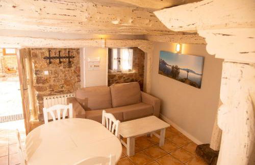 Apartamentos El Patio - Photo 19