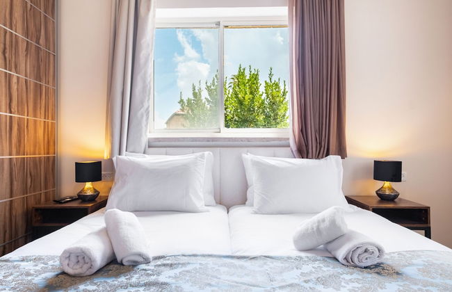 3BDRGerman Colony - Photo 3