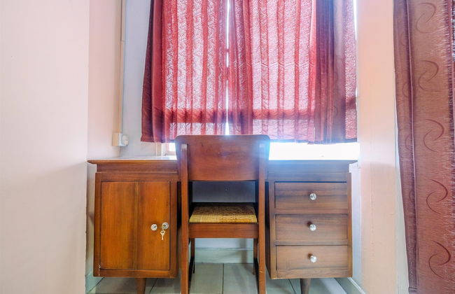 Classic And Cozy Studio At Cinere Bellevue Suites Apartment - Photo 3