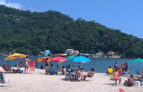 LINDO APTO, FRENTE MAR, VISTA MONTANHA. A 900m DA PRAIA DE ITACURUÇÁ - Foto 4