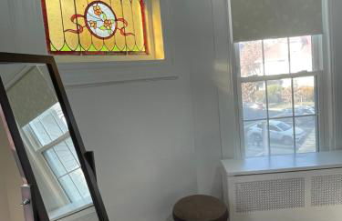 Gorgeous Victorian House!! Entire suite in SAM's home - Foto 42