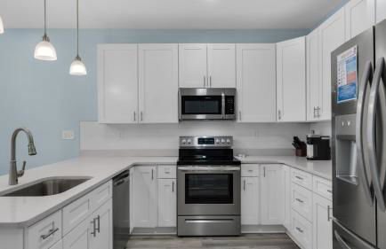 3BR Home /beach Access/spacious Deck/zoo Across - Foto 18