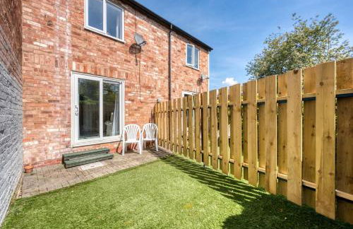 2BR Leamington Spa, by Clarendon Stays, FREE Parking, WiFi, Smart TV! - Foto 20