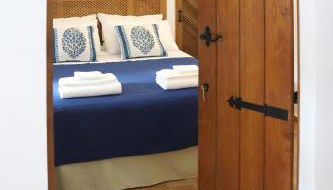 Casa do Limoeiro - sleeps up to 4 comfortably - Foto 3