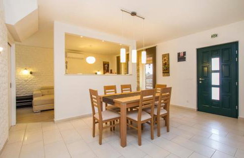 Amazing Home In Labin With Sauna - Foto 19