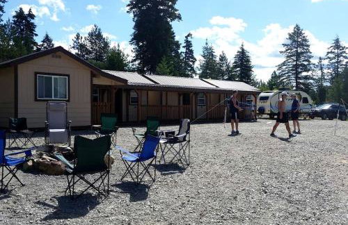 Rustic Mountain Retreat Perfect for Large Groups in Kingston, Idaho - Foto 30