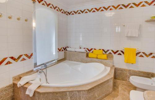 C251 Ram de Mar CR by Mallorca Villa Selection - Photo 19