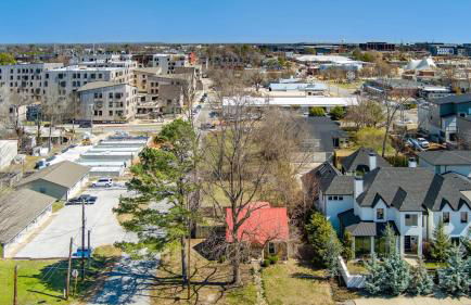 Little Red Roof-1mi to Downtown-Along Bike Trail - Foto 24