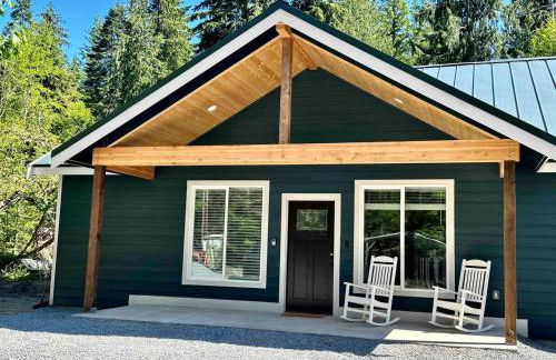 Luxe Mt. Rainier Lodge w/ Hot Tub-AC-Game Room - Foto 21