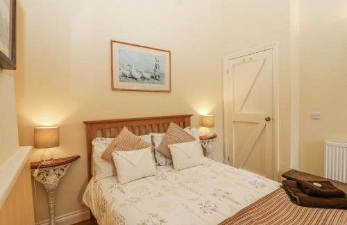 Flagstaff Cottage - Photo 10