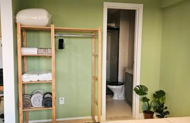 Studio para até 3 pessoas no centro de Belém, com vaga e psicina - Photo 5