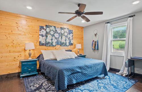 Flat Rock Cabin - Amazing Main Channel Views! - Foto 31