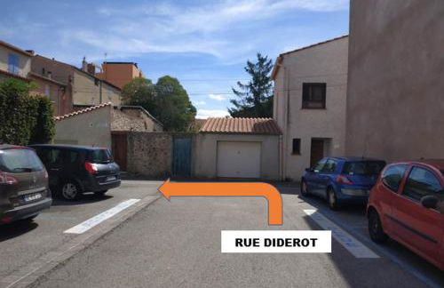 Studio à Le Boulou centre ville- pour 2 - petit prix- Juillet-aout réservation d'1 semaine minimum-check in 17-19h - Foto 13