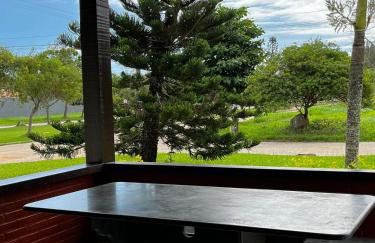 Casa aconchegante na rua da praia - Foto 7