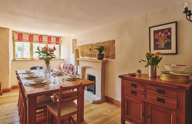 Coniston House - Photo 14