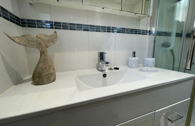 Blissful Bay Just a Stone s Throw Away - Foto 31