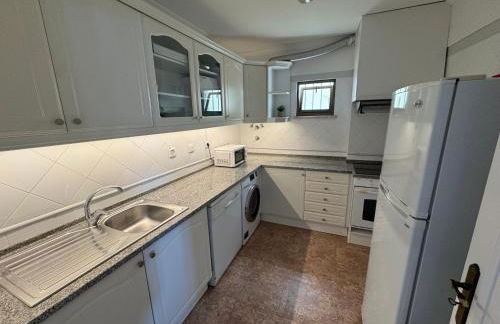 Comfort Viewpoint Sesimbra - parking at center - Foto 6