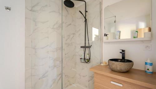 A place of zen - Photo 2, Shower