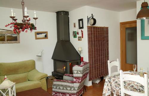 Unifamiliar con jardin VU-HUESCA-22-315 - Photo 2