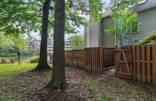 Lakeside Stay Metro, INOVA, Dining & Shops Nearby! - Foto 37