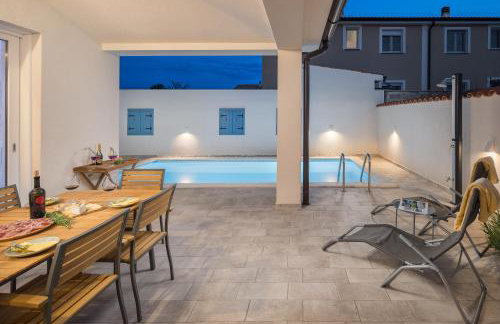 Spacious holiday house in Istria - Photo 4