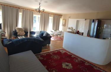 Open view 1 - Photo 20