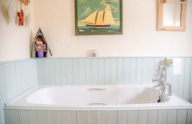 Manor Lodge, Walberswick - Photo 32