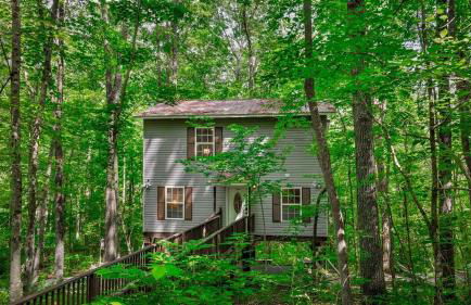 Peaceful Hideaway Treehouse near Little River Canyon - Foto 37