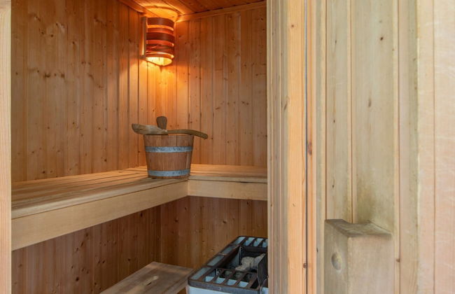 Villa in Zeeland Near the Beach - Photo 11