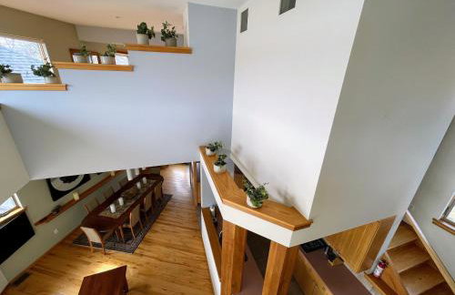 Risingwater Newly Listed Stunning Home with 150-Foot Beachfront in the Finger Lakes - Foto 9