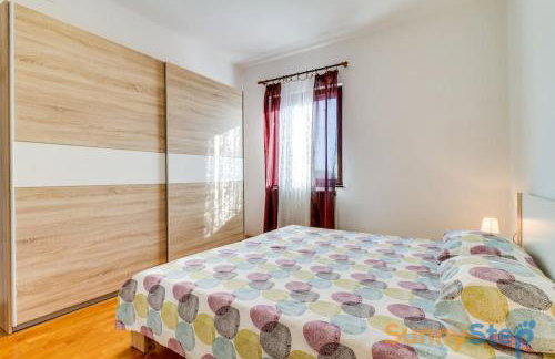 Apartment with a private POOL - Foto 7