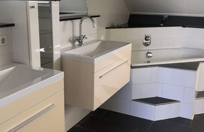 Atmospheric House With Play Space, at the Harbor - Foto 16