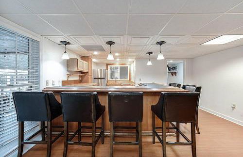 Jackson River Estate Main House Pool, Riverfront, sleeps 15 - Foto 60