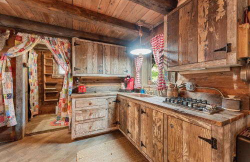 Karolina Rose- Luxury Cabin w/ Hot Tub + 1-UTV - Foto 27