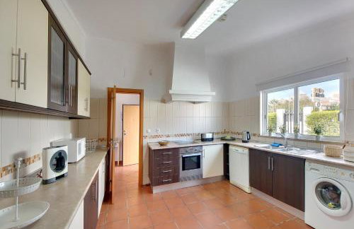 Villa Francella- Relaxing holidays in an ideal location by DreamvillasAlbufeira - Foto 12