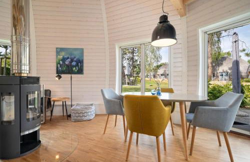 Kugelhaus Phoebe Charmantes Kugelhaus aus Holz am Waldrand des Tollensesees - Foto 2