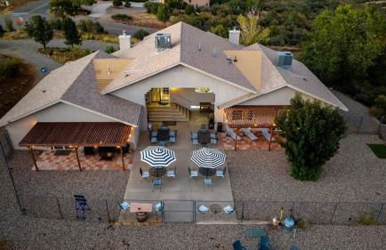 Lynx Lake Lux 6-BR HouseSleeps 22Hot TubGame Rm - Foto 129