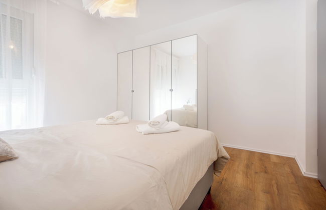 Modern apt With Balcony, 12 min Walk to the Beach - Foto 2