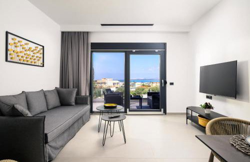 Limi Deluxe Sea View Suites - Private Pools - Foto 96