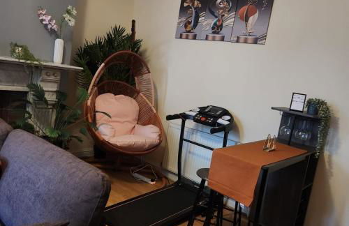 Glams Victoria apartment - Photo 2