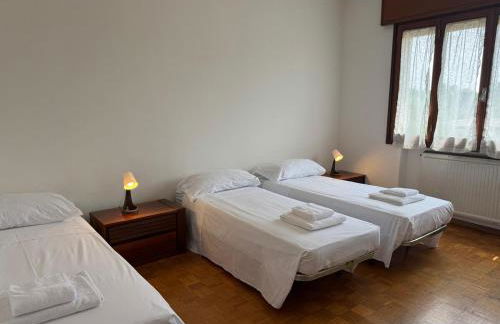 Top accommodation for flights and groups - Foto 2