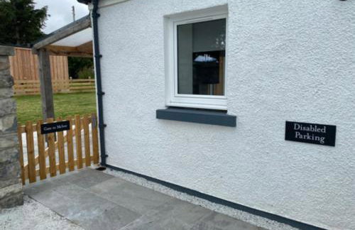 House of Juniper - Luxury Accessible Apartment - Photo 7