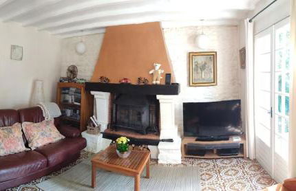 4 Bed-Sleeps 8-Aircon-Garden-Pool-Parking - Foto 26