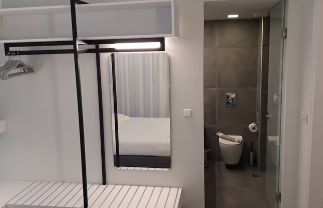 Niriides Hotel Apts Studios - Photo 159