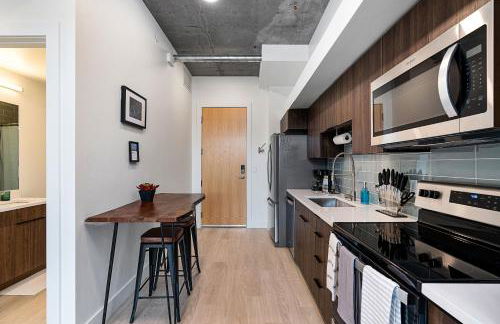 Downtown SLC Luxury 1BD 1BA - Pool HotTub 24hrGym - Foto 17