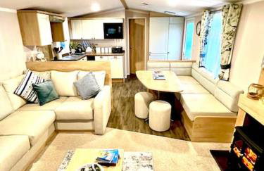 The Beach Retreat - Photo 8