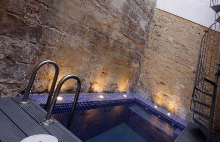 Loft independiente con Piscina compartida en Centro de Valencia - Photo 75