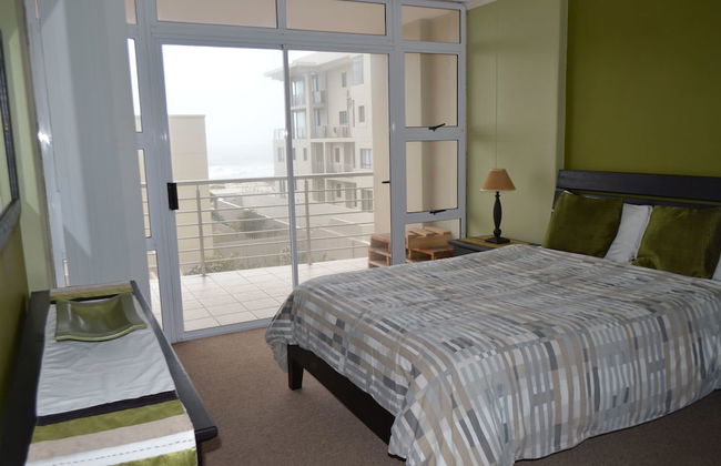 The Waves, Living By the Beach - Foto 4